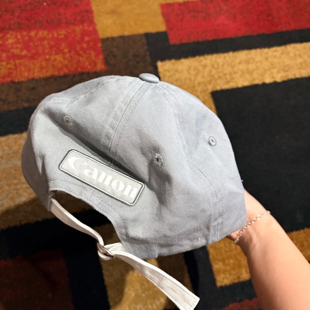 Light Bluish Grey New York Yankees Adjustable Cap - Picture 3 of 5